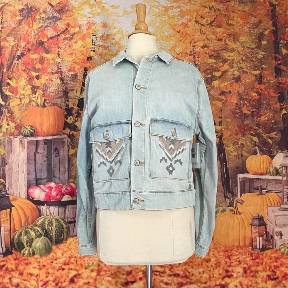 Lularoe “Harvey” Jean Jacket Large
